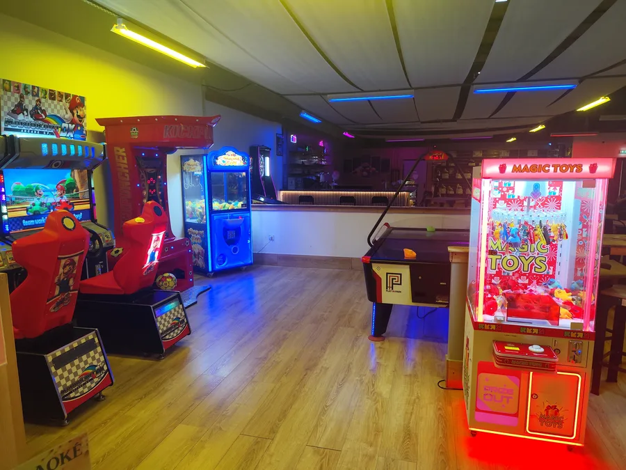 Arcades La Piste — vue gaming et jeux.